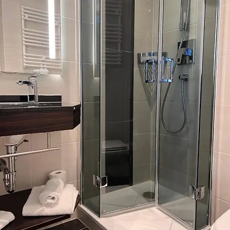 Schlosshotel Rheinsberg Hotel *