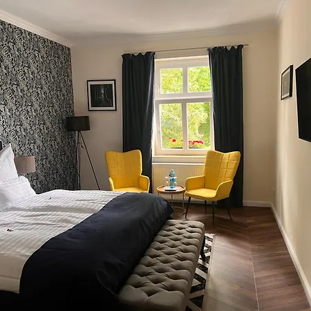 Hotel Schlosshotel Rheinsberg *